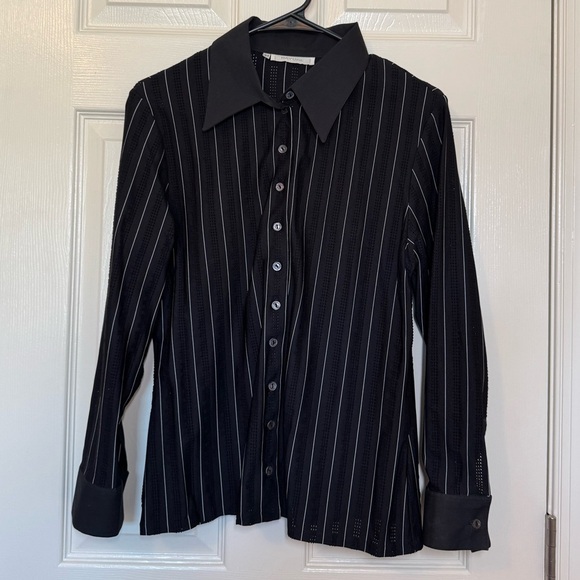Rayure Tops - Chic Black Striped Women's Button Down Shirt